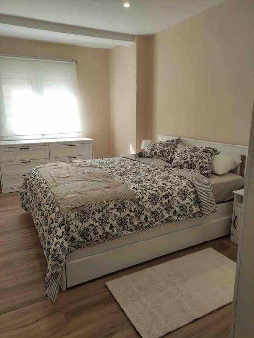 Tu Piso En El Centro Apartment ซานตานเดร์ ภายนอก รูปภาพ