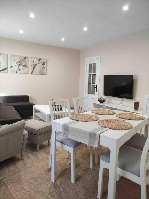 Tu Piso En El Centro Apartment ซานตานเดร์ ภายนอก รูปภาพ